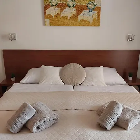 Lomnica - Tatragolf G 108 *